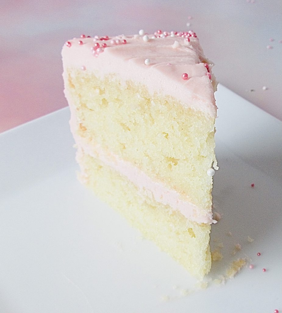 vanilla cake with buttercream
