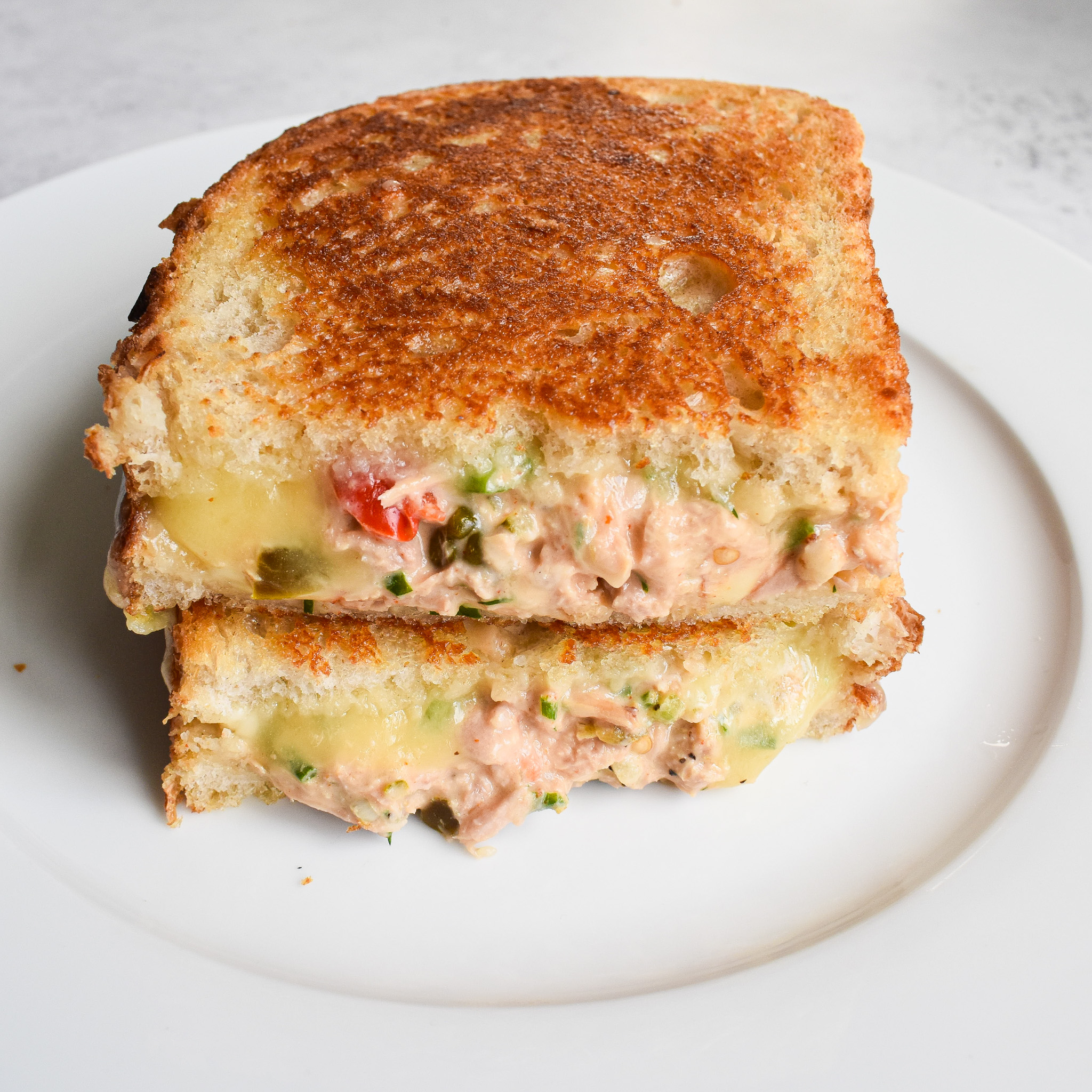 spicy tuna melt