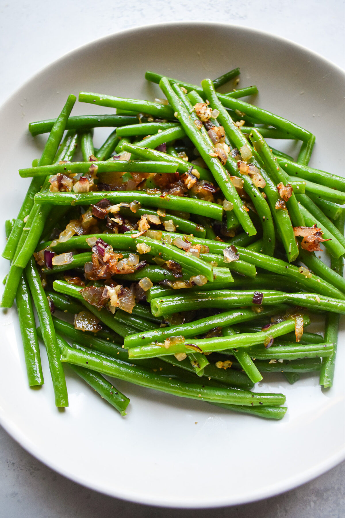 butter garlic onion green beans