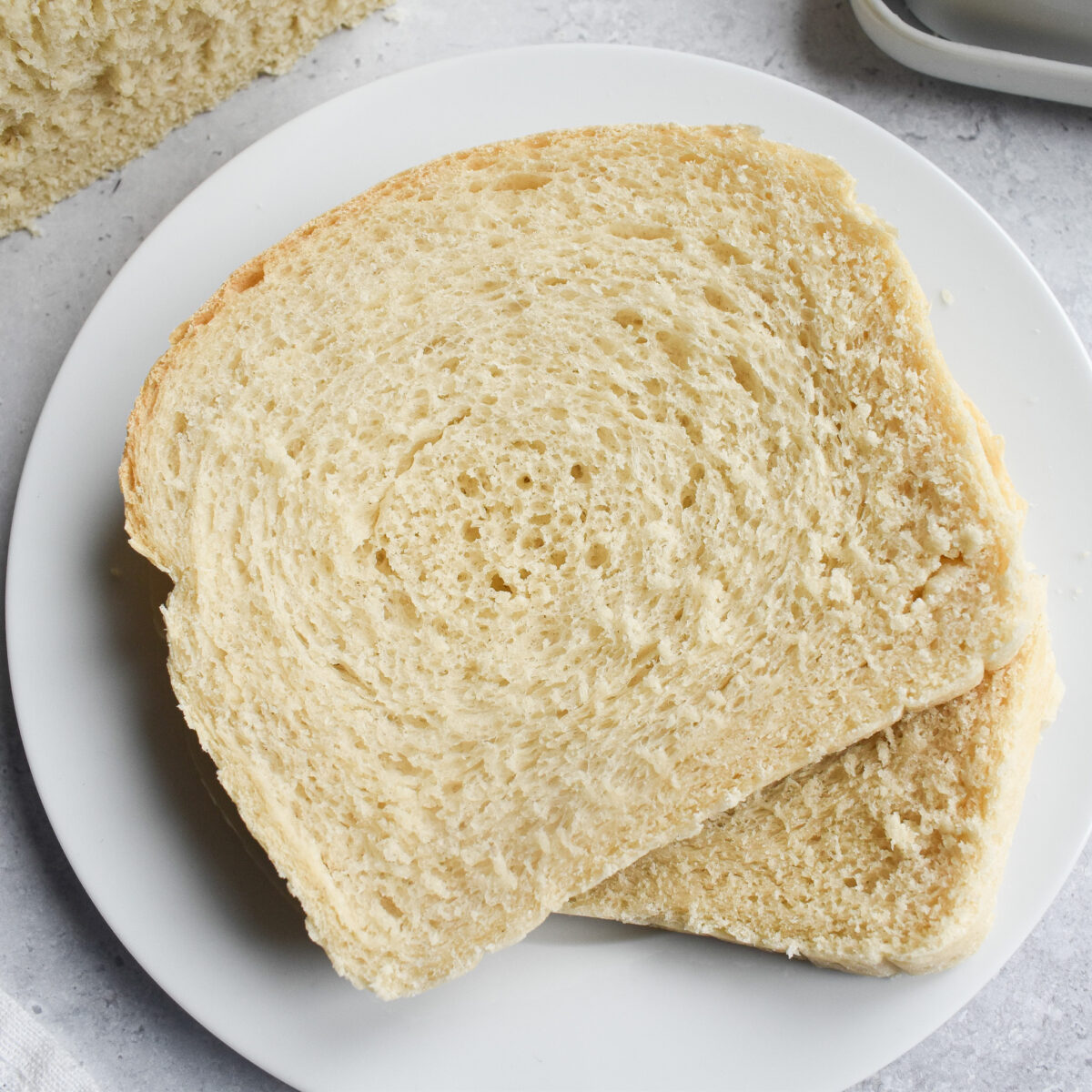 sliced white bread loaf